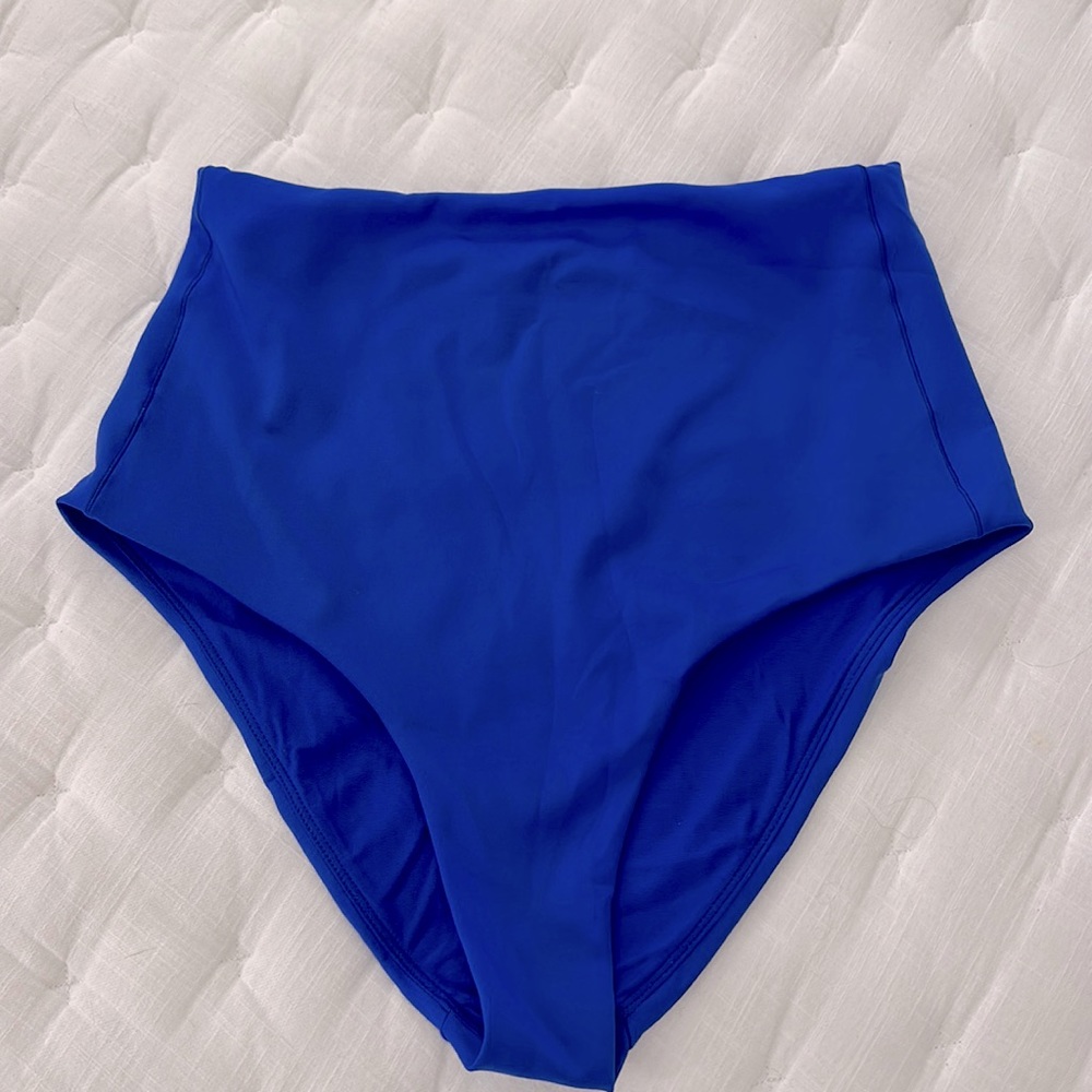 Left On Friday Hi Tide Bottom - L - First Place (blue)